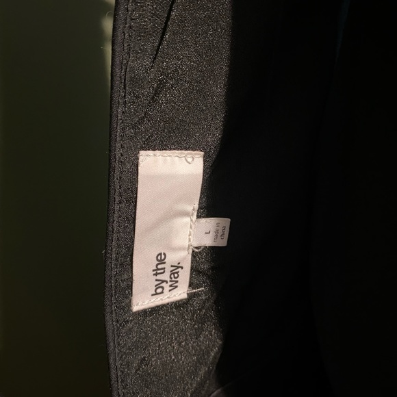 COPY - 🌟 Gloria Deep V Velvet Jumpsuit in Black🌟 - Picture 9 of 12